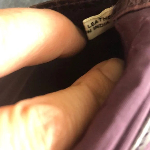 Elegant Purple Genuine Leather Women's Wallet - Picture 9 of 16